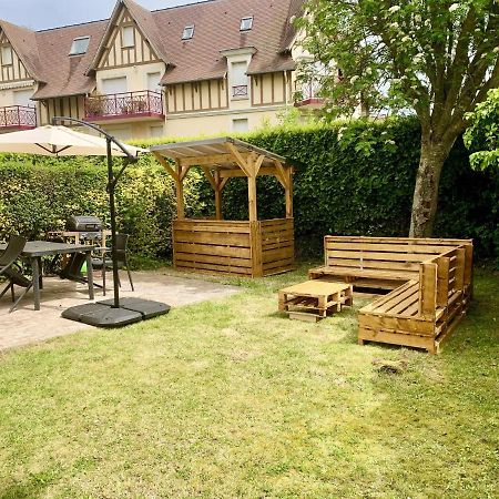 Appart 5 Pers - 500M De La Plage & Proche Thalasso Daire Cabourg Dış mekan fotoğraf